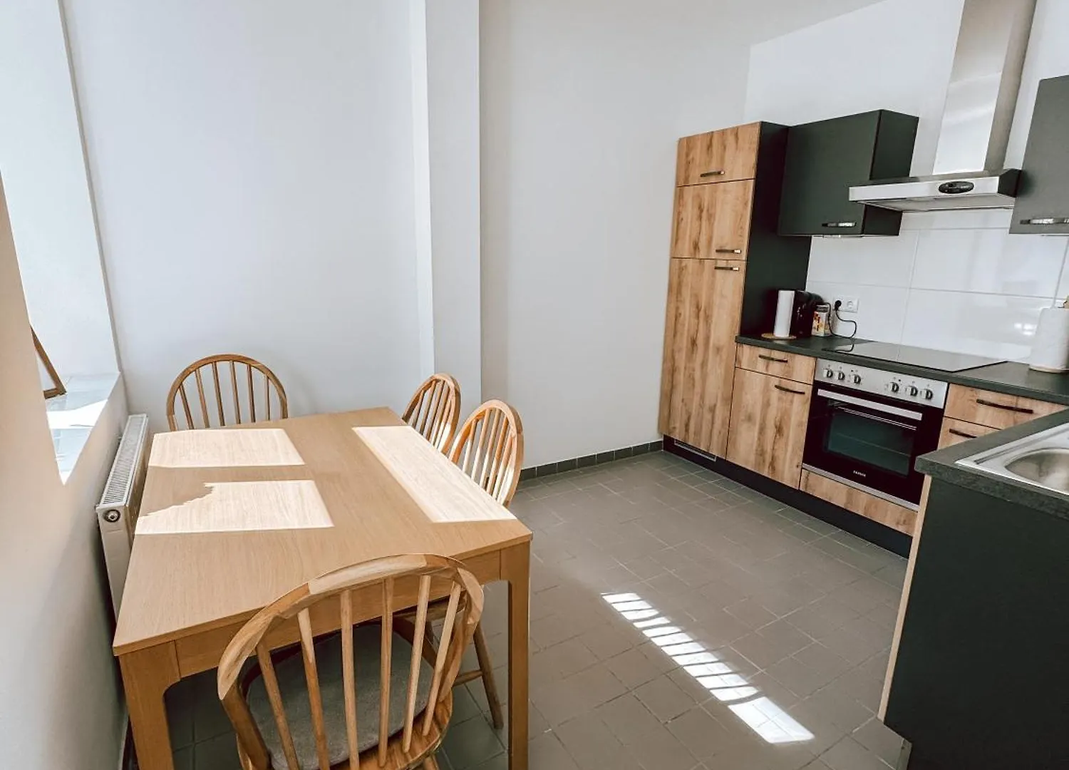 Zentrales Apartment Naehe Schoenbrunn - 5 Pers Vienna Austria